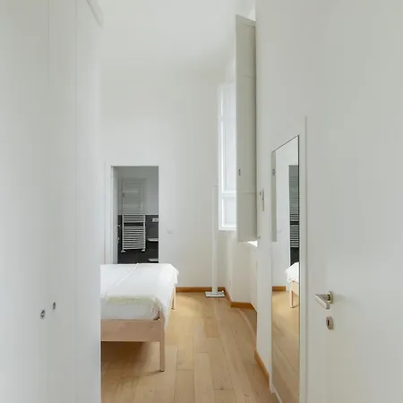 Iflat Contemporary Elegant Skyline In *