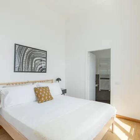 Iflat Contemporary Elegant Skyline In * Rome